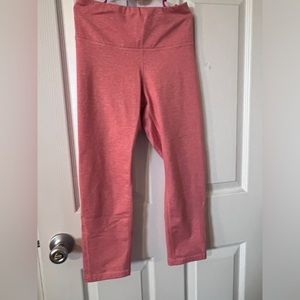 3/$20 Old Navy Cozecore 3/4 leggings